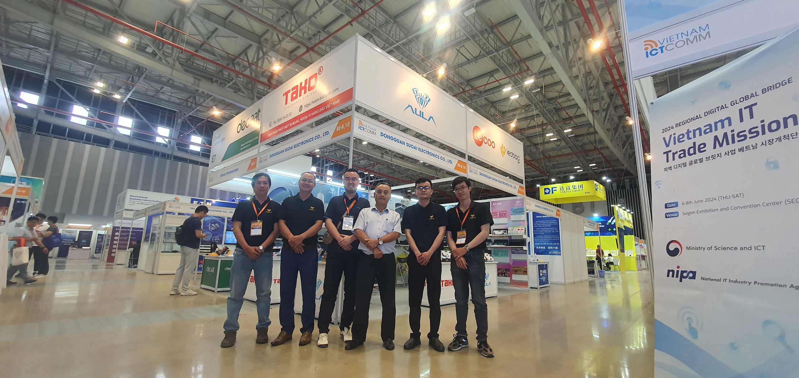Vietnam ICT COM 2024: AULA Showcases Cutting-Edge Innovations in Consumer Electronics(图1)