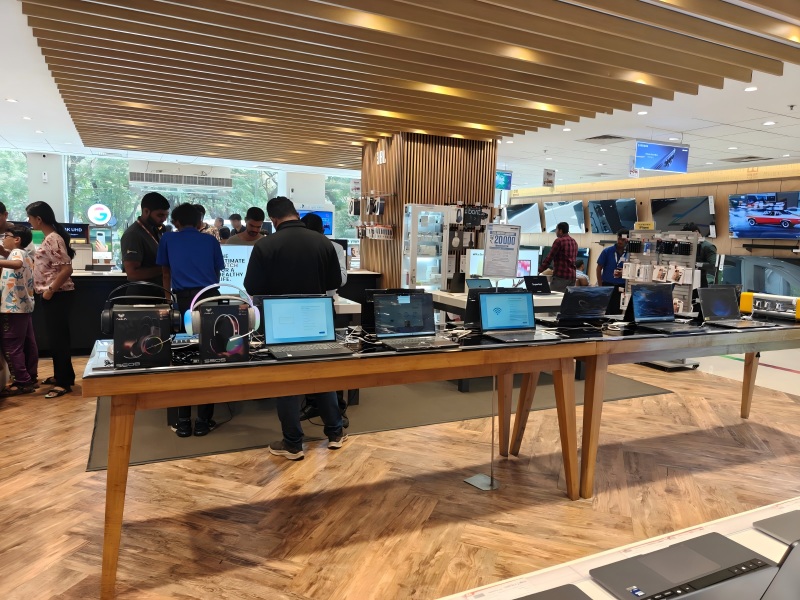 AULA Launches in India at Vijay Sales(图1) AULA Launches in India at Vijay Sales(图1)