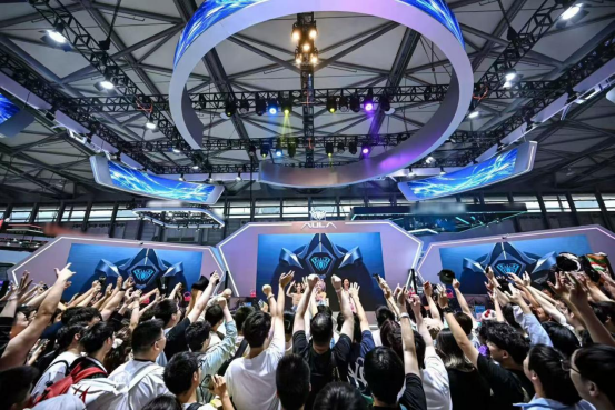 Built by gamers. Powered by passion. Fueled by the community.(图1) Built by gamers. Powered by passion. Fueled by the community.(图1)